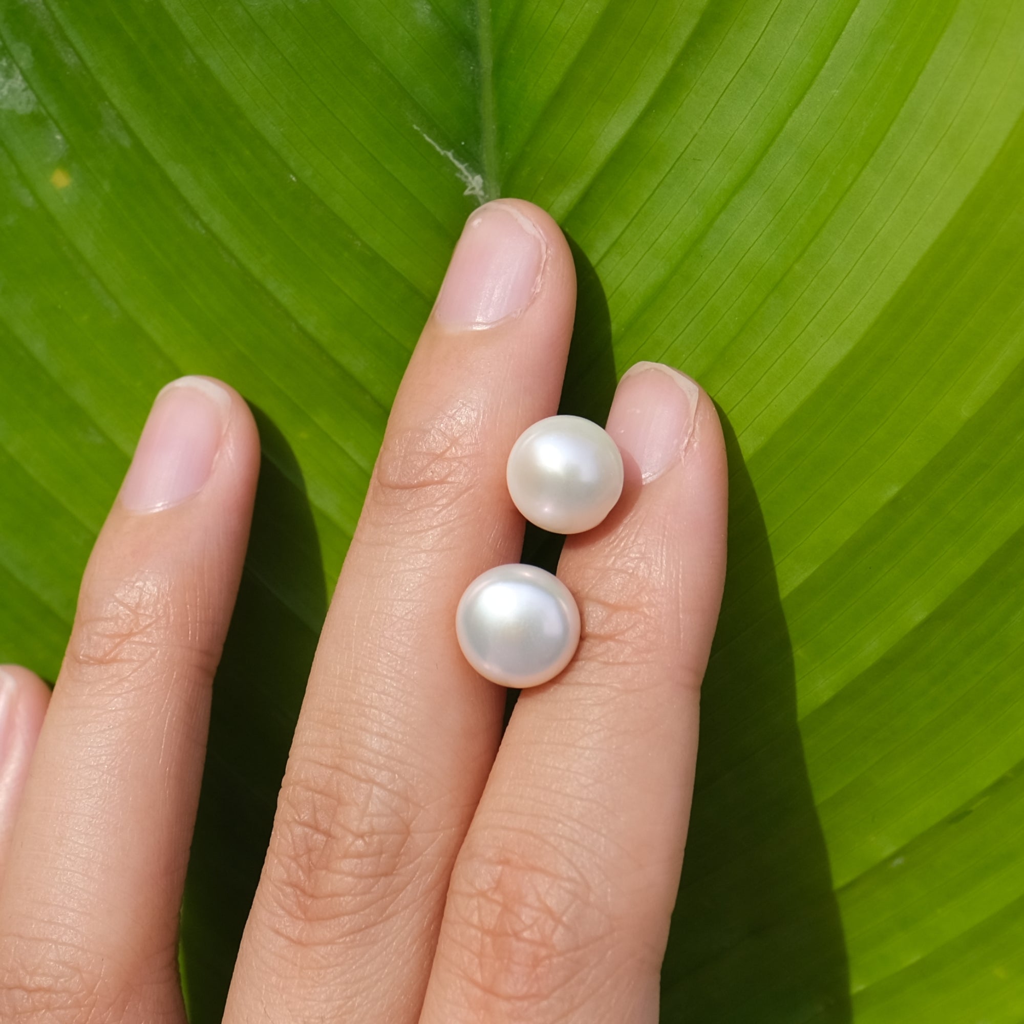 MOKMOK JEWELRY White Natural 10mm Freshwater Pearl Stud 6A grade - on 100% 925 Sterling Silver posts