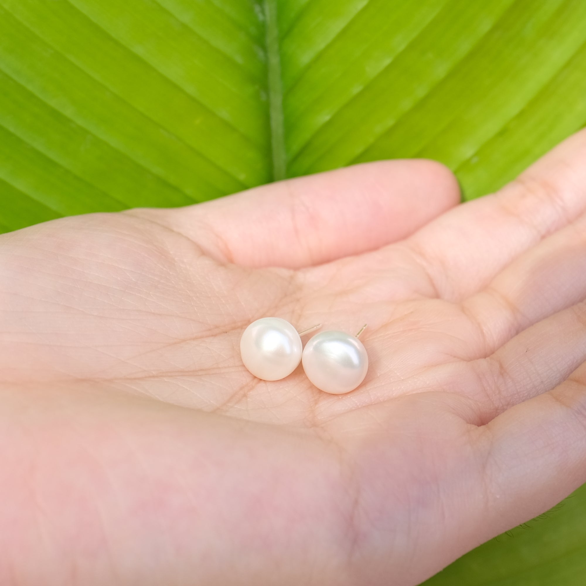 MOKMOK JEWELRY White Natural 10mm Freshwater Pearl Stud 6A grade - on 100% 925 Sterling Silver posts