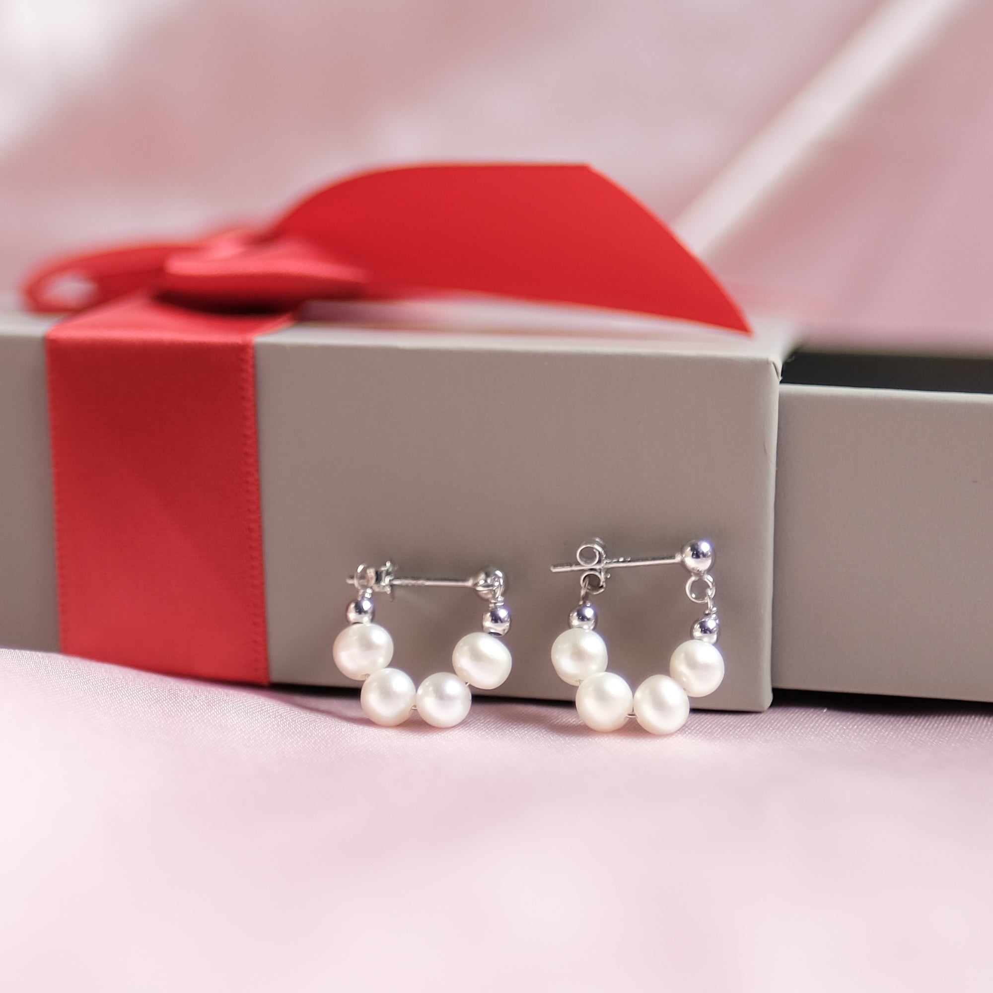 MOKMOK JEWELRY 100% 925 Sterling Silver Freshwater Pearl Elegant Earrings