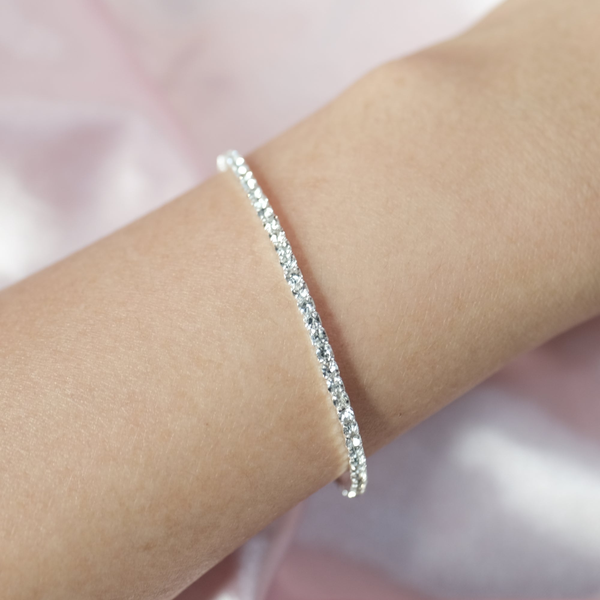 MOKMOK JEWELRY Valentine Dainty Sparkling Elastic Tennis Bracelet - Free Size
