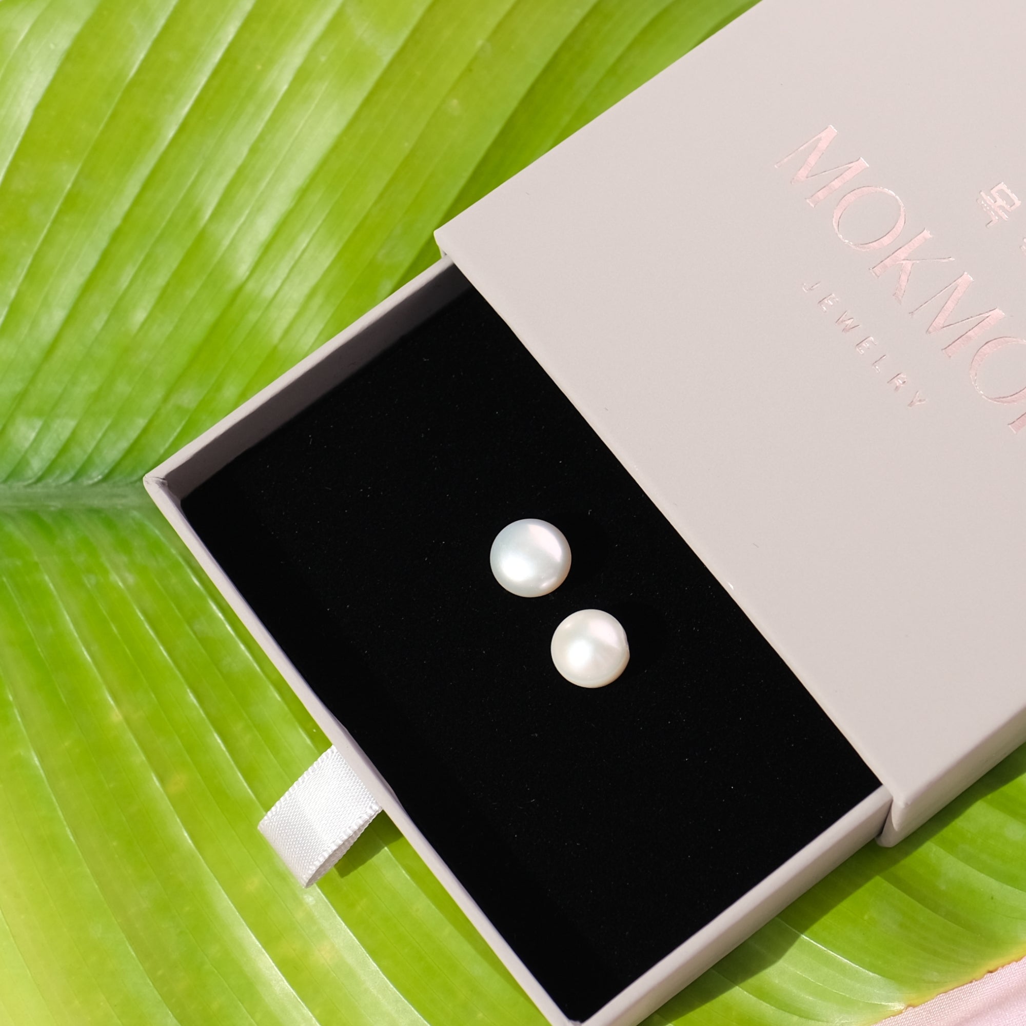 MOKMOK JEWELRY White Natural 10mm Freshwater Pearl Stud 6A grade - on 100% 925 Sterling Silver posts