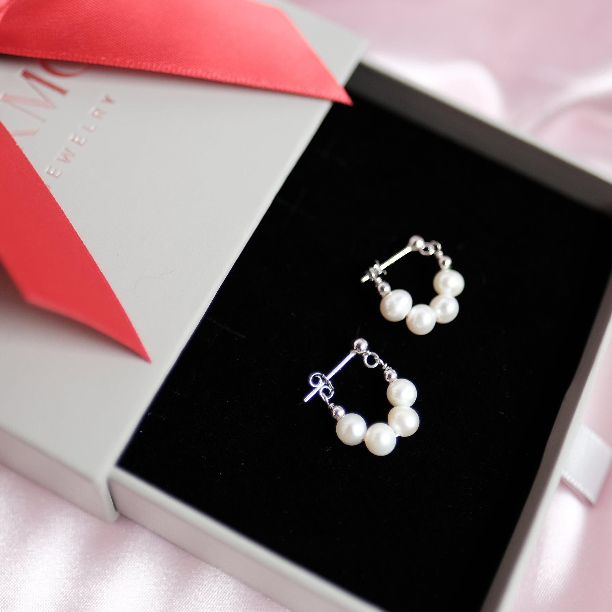 MOKMOK JEWELRY 100% 925 Sterling Silver Freshwater Pearl Elegant Earrings