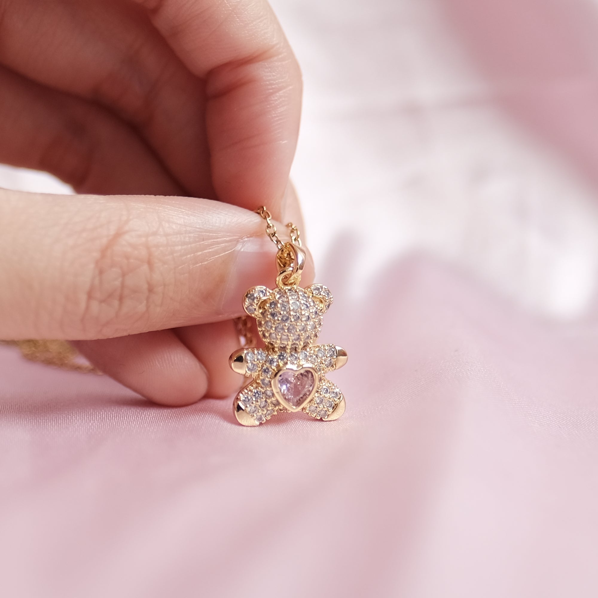 MOKMOK JEWELRY Gold Sparkly Gummy Bear Teddy Necklace Center Zirconium Diamond