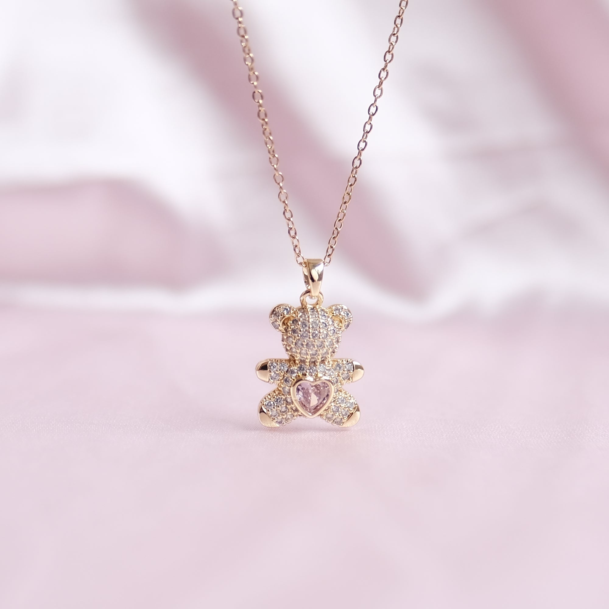 MOKMOK JEWELRY Gold Sparkly Gummy Bear Teddy Necklace Center Zirconium Diamond