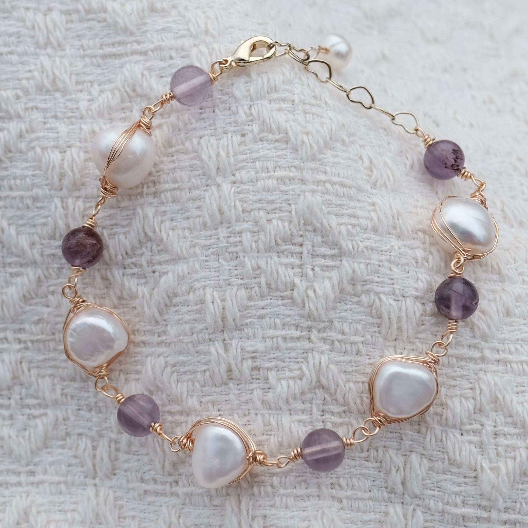 Freshwater Pearl and Amethyst Calming Crystal Bracelet