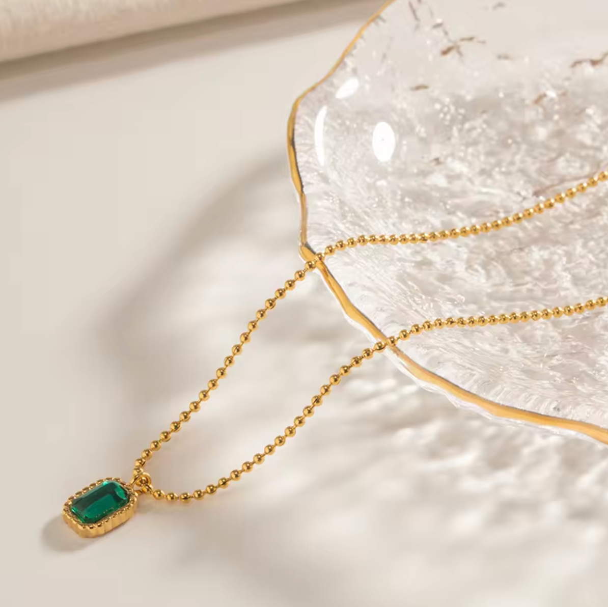 Emerald Chain Necklace