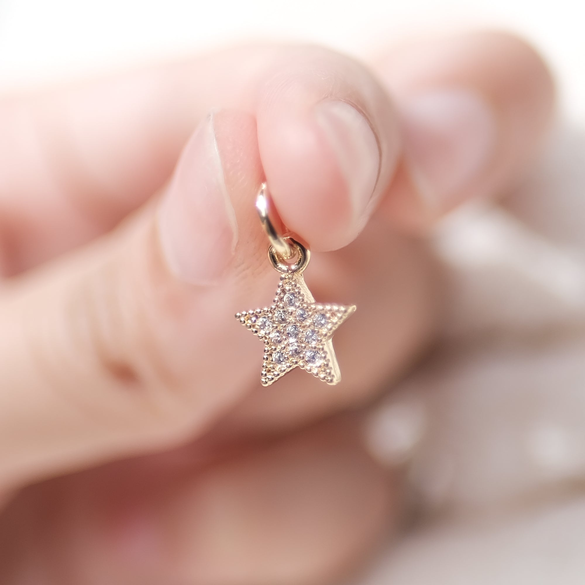 4-charm Amethyst Rainbow Fluoride Healing Crystal Bracelet