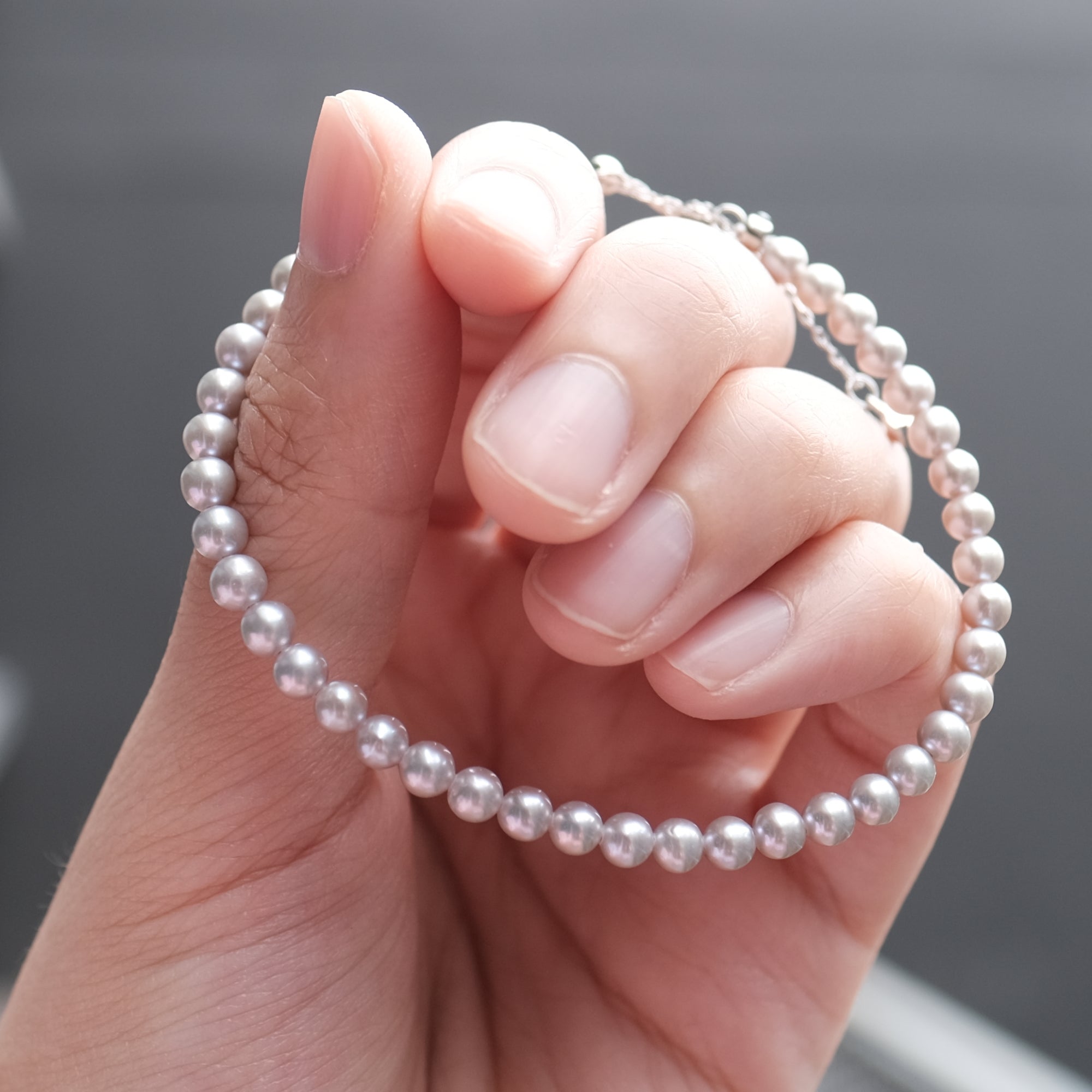 MOKMOK JEWELRY LIMITED EDITION 3/4mm Blue Freshwater Pearl Bracelet - 100% 925 Sterling Silver clasp