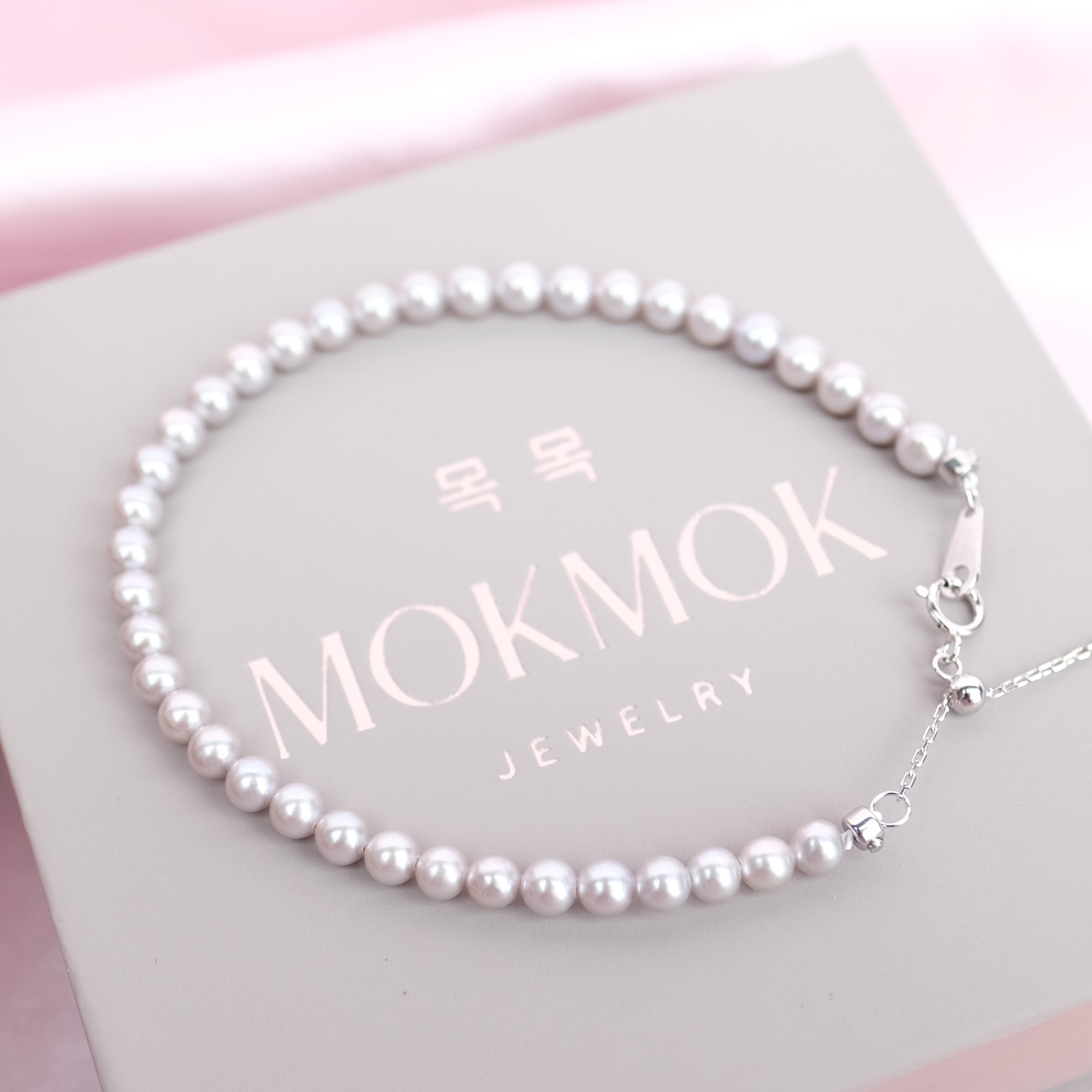 MOKMOK JEWELRY LIMITED EDITION 3/4mm Blue Freshwater Pearl Bracelet - 100% 925 Sterling Silver clasp