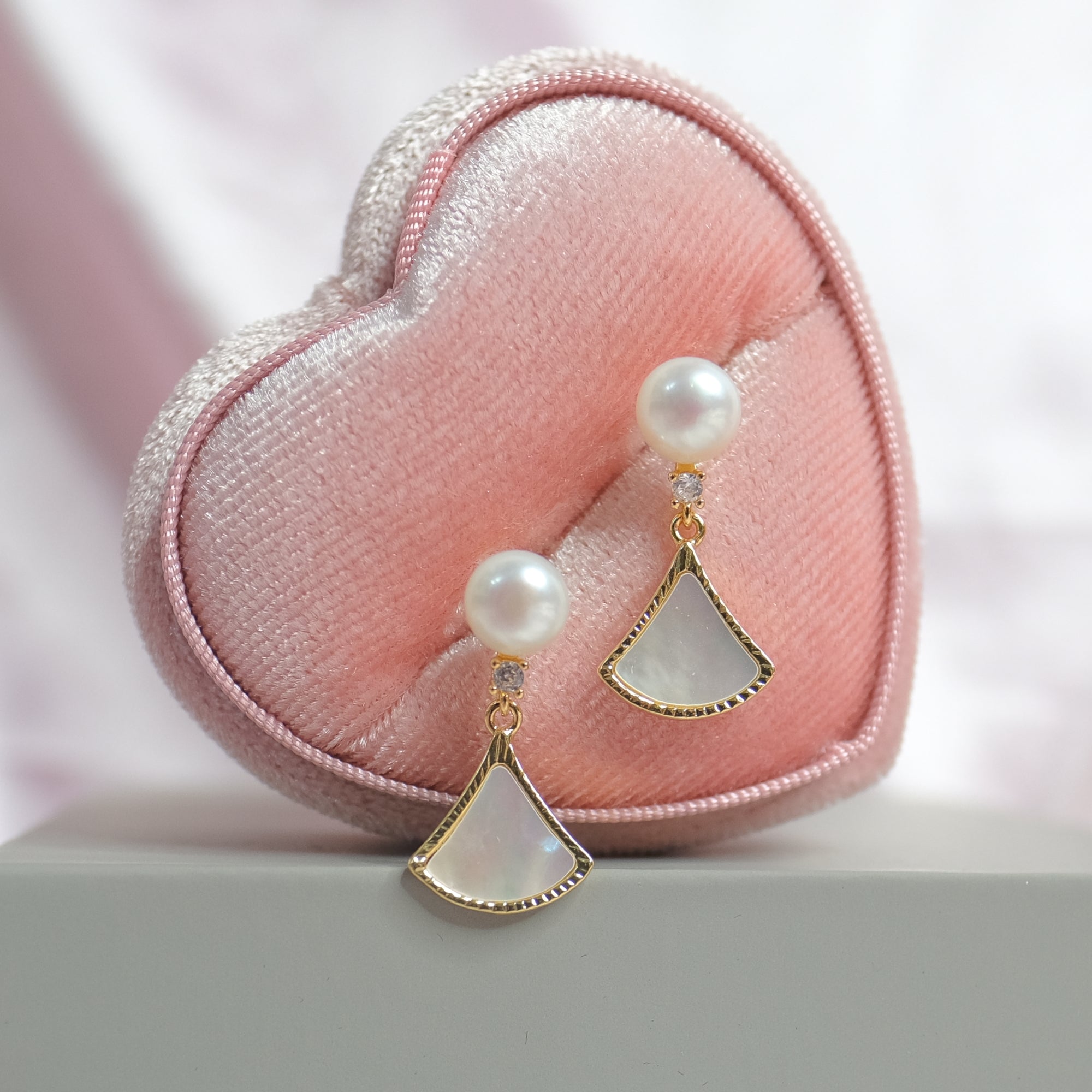 MOKMOK JEWELRY Limited Edition Real Freshwater Pearl Earrings -Mother of Pearl Abalone Shell 100% 925 Sterling Silver Earrings