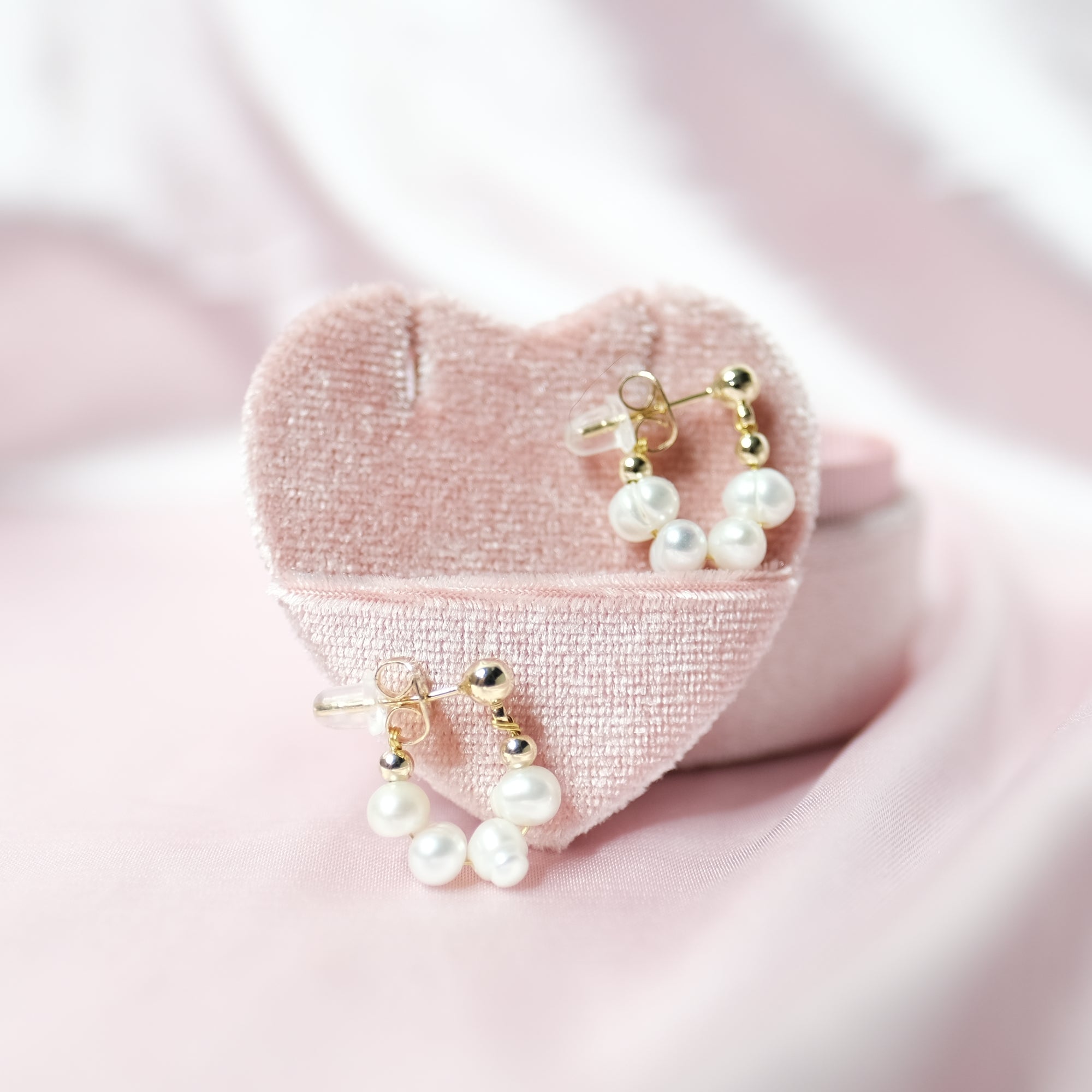 MOKMOK JEWELRY 100% 925 Sterling Silver Freshwater Pearl Elegant Earrings - 18k Gold Covered