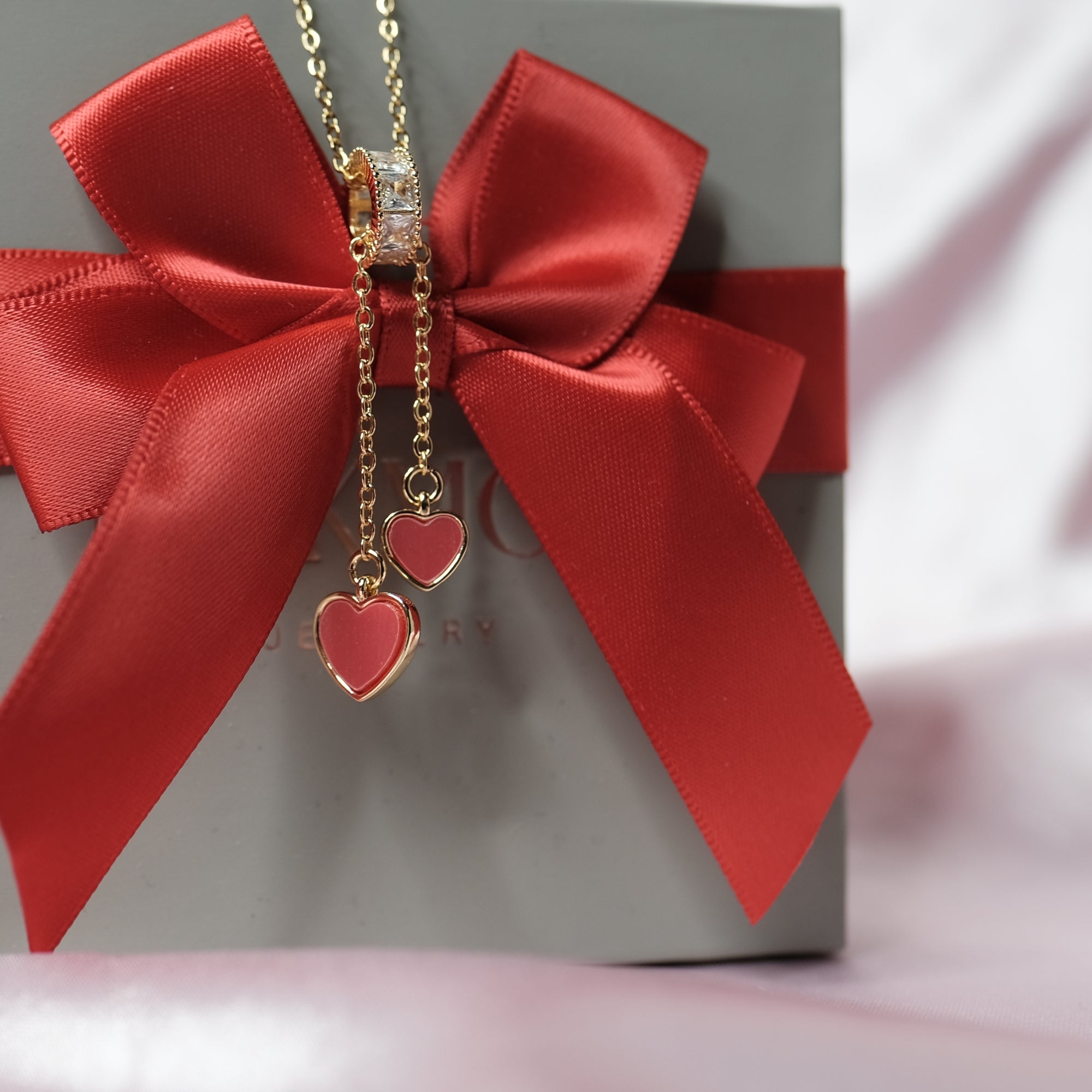 MOKMOK JEWELRY Red Hearts Twin on Diamond Ring Necklace