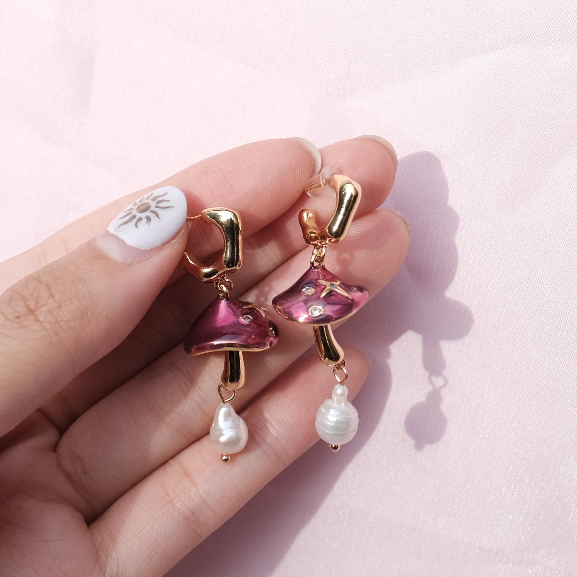 18K Gold hand painted Mushroom pearl earrings