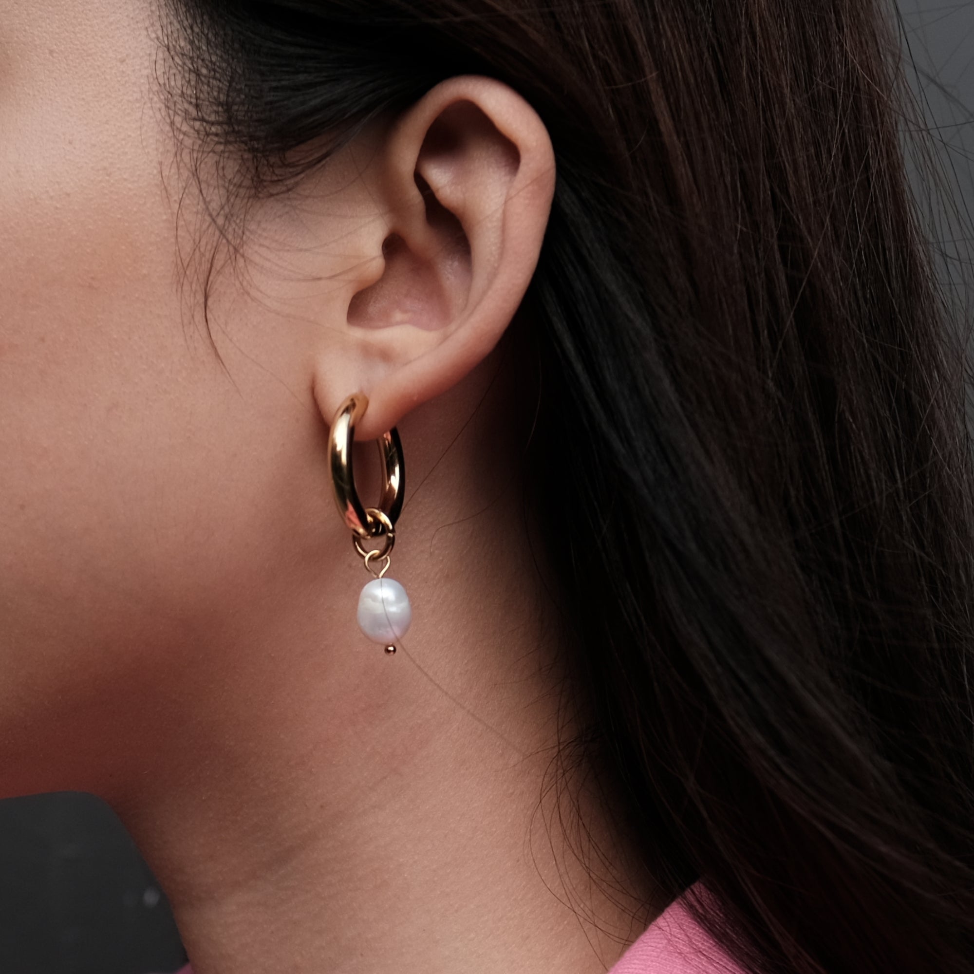 Baroque Pearl Gold Hoop Earrings