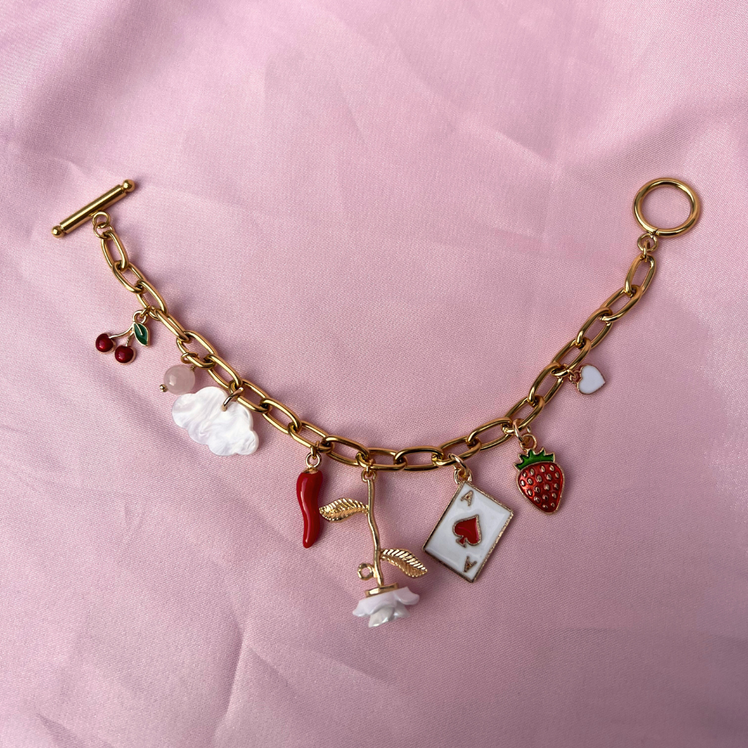 Dreamy White Rose Vintage Charm Bracelet (1 of 1)