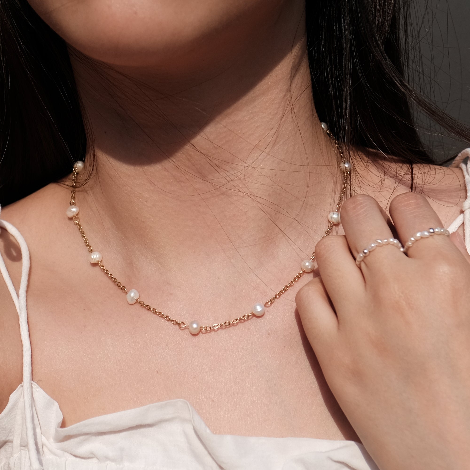 Olivia Pearl Necklace