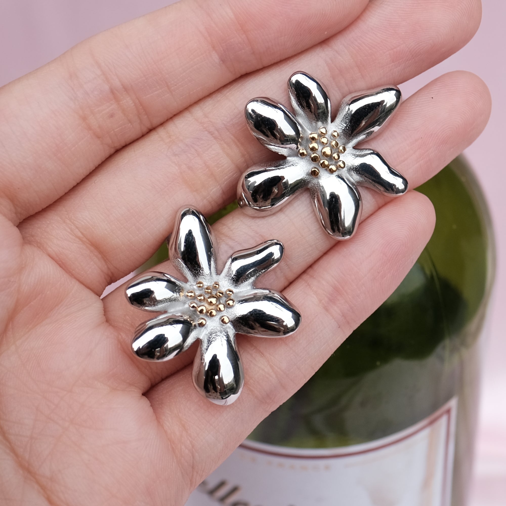 Silver Hardware Flowers Stud Earrings - 925 sterling silver covered on stainless steel