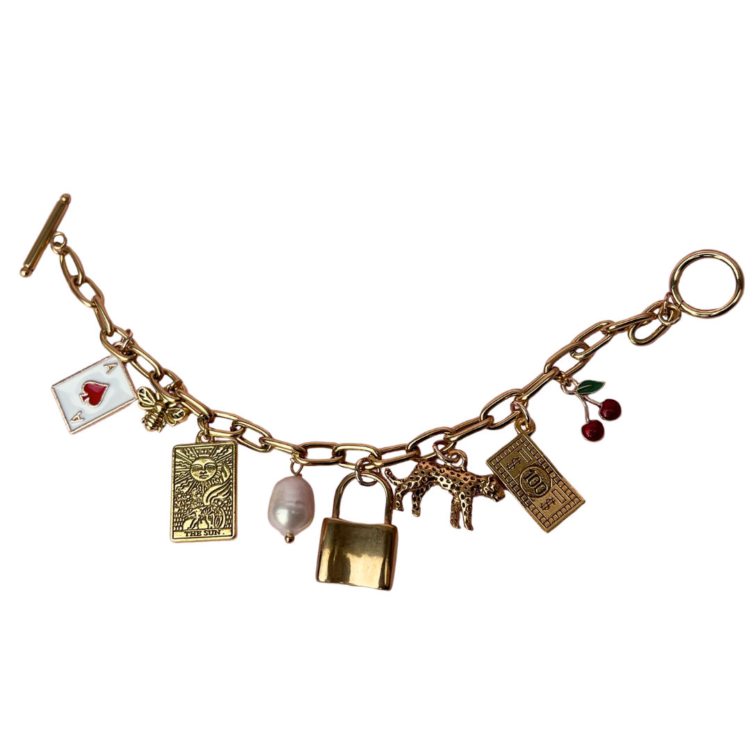 Leopard Lock Gold Vintage Charm Bracelet (1 of 1)