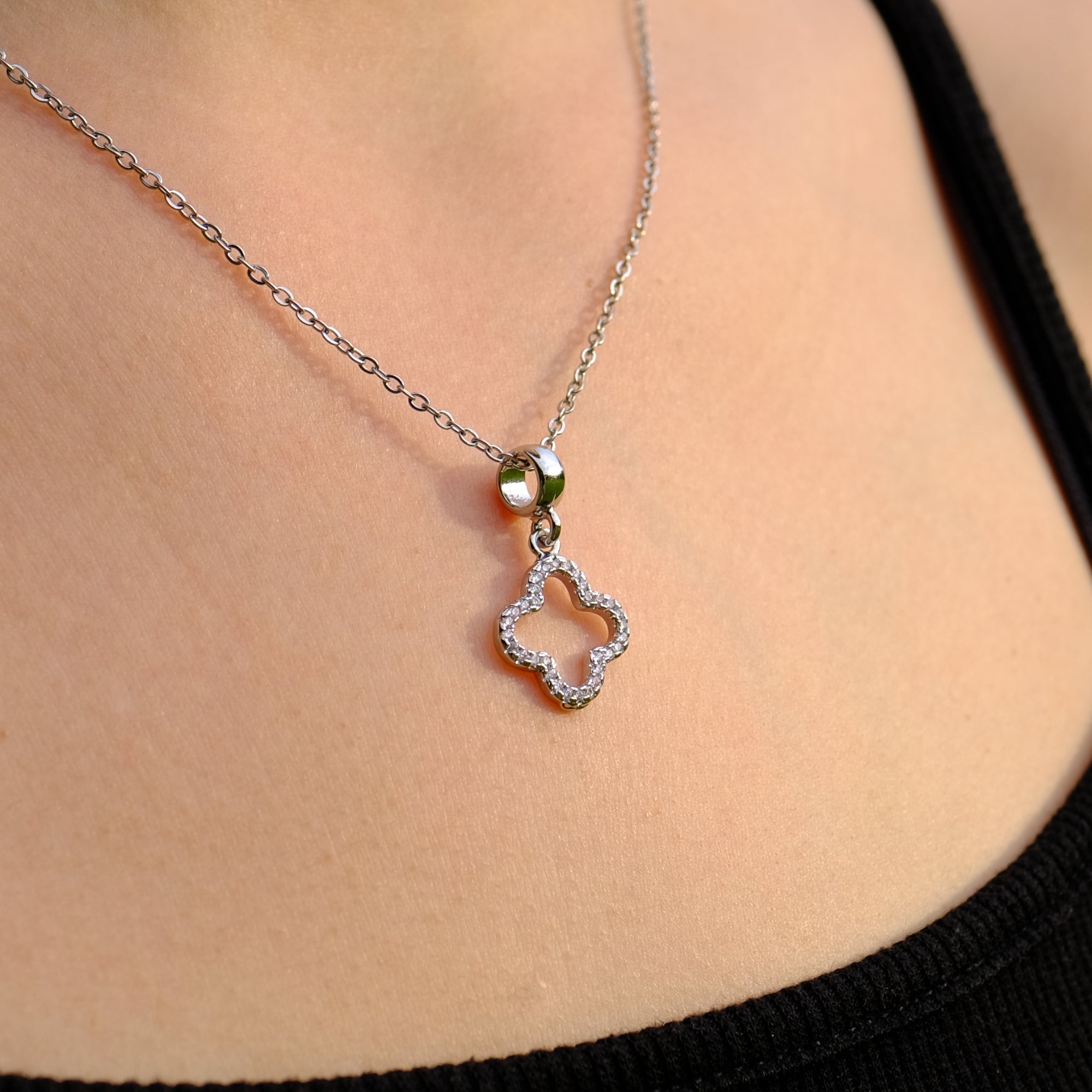 Clover Necklace - Gold and silver available